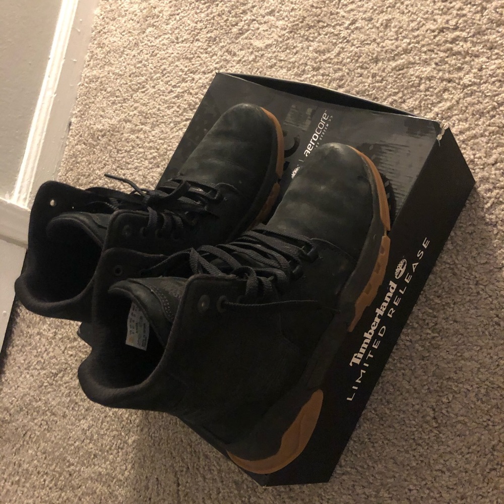 Timberlands - Picture 2 of 5